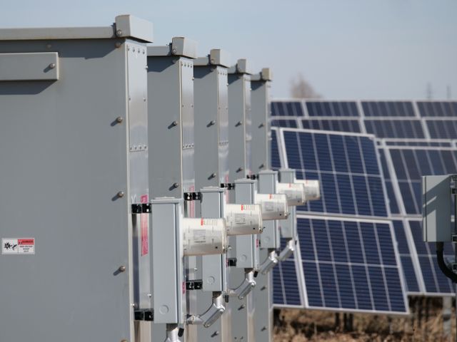 Fotowoltaika off-grid – jak działa, ile kosztuje i kiedy warto postawić na autonomię?